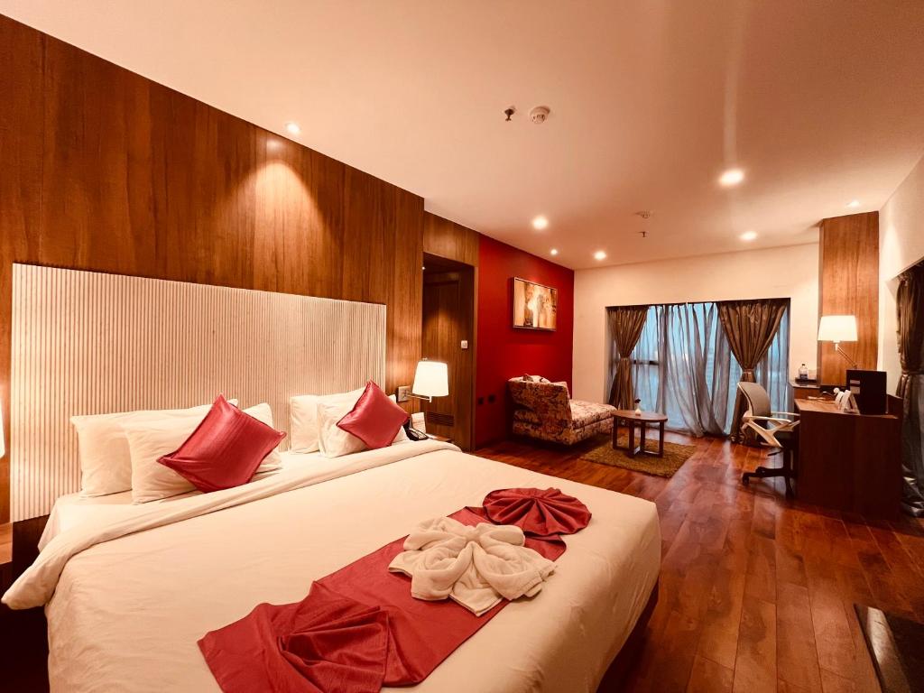 Hotel Booking
